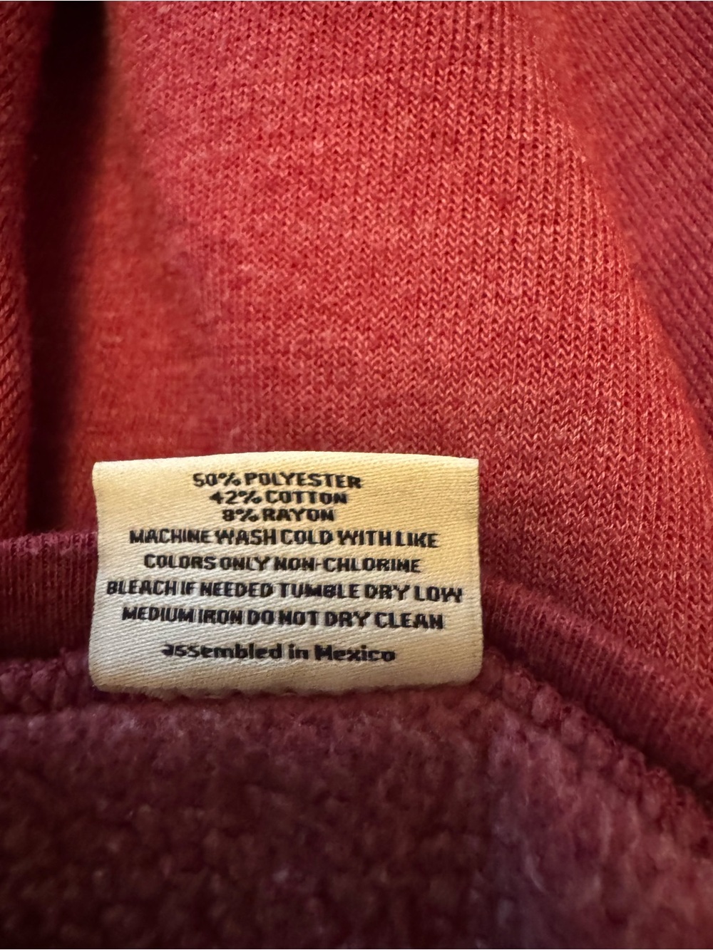 Oat Collective "Merry" Mineral Washed Graphic Sweatshirt - Cranberry Heather - M - Picture 8 of 8